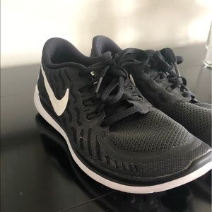 NEVER USED nike free 5.0